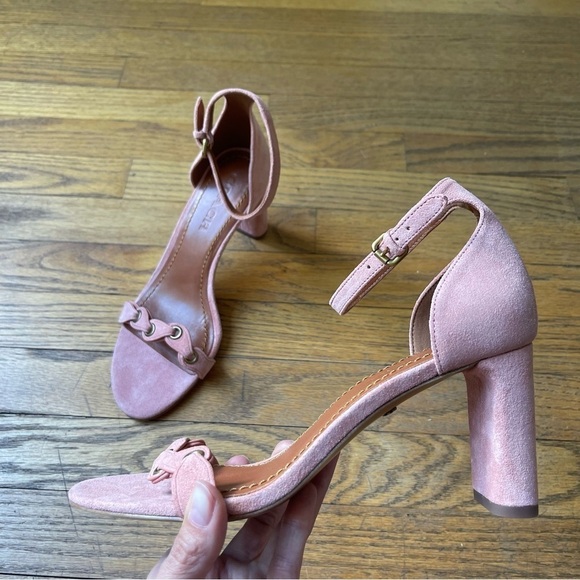 NEW Coach Link Pink Peony Suede Heel Size 8 NWOT - Picture 1 of 9